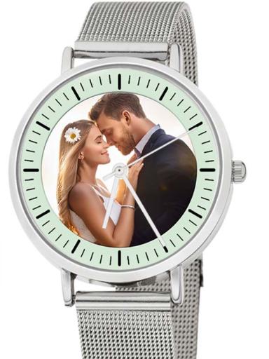 personalisierte Armbanduhr für Damen - Eichmüller Damenarmbanduhr mit Milanaiseband in Silber Zifferblattvariante 02