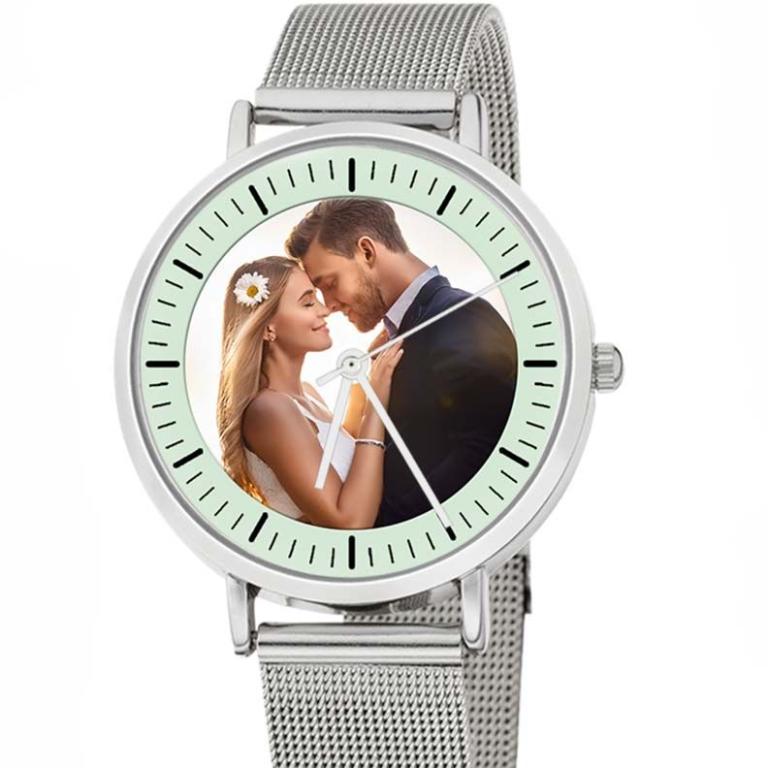 personalisierte Armbanduhr für Damen - Eichmüller Damenarmbanduhr mit Milanaiseband in Silber Zifferblattvariante 02